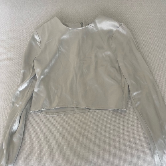 🛍️NEW ZARA SATIN EFFECT SHOULDER PAD TOP - Picture 1 of 4